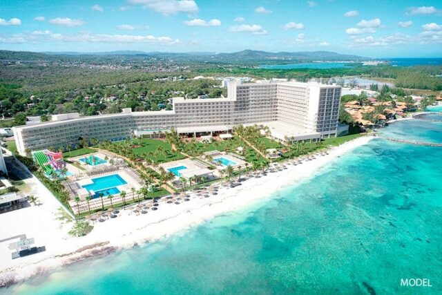 Riu opens its seventh hotel in Jamaica with 753 rooms