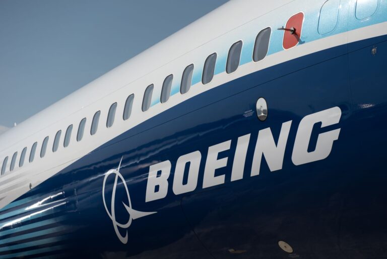 FAA asks Boeing for new safety adjustments - Tourism news