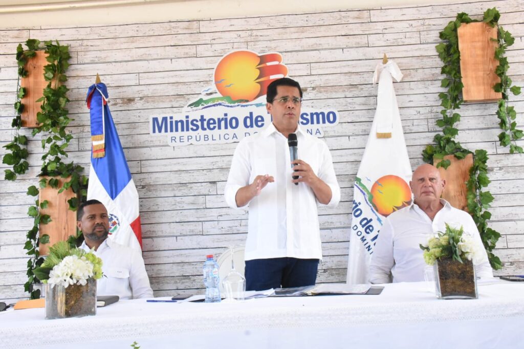 Collado inaugurates tourist works in Las Terrenas for RD$133 million - Tourism news