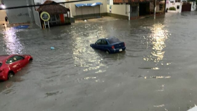 heavy rains leave avenues impassable