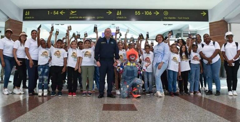 AEOFARD, Cesac and Skyhigh Dominicana offer airport experience to children - Tourism News