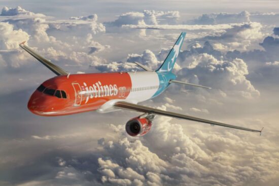 Low-cost airline "Canada Jetlines" suspends operations